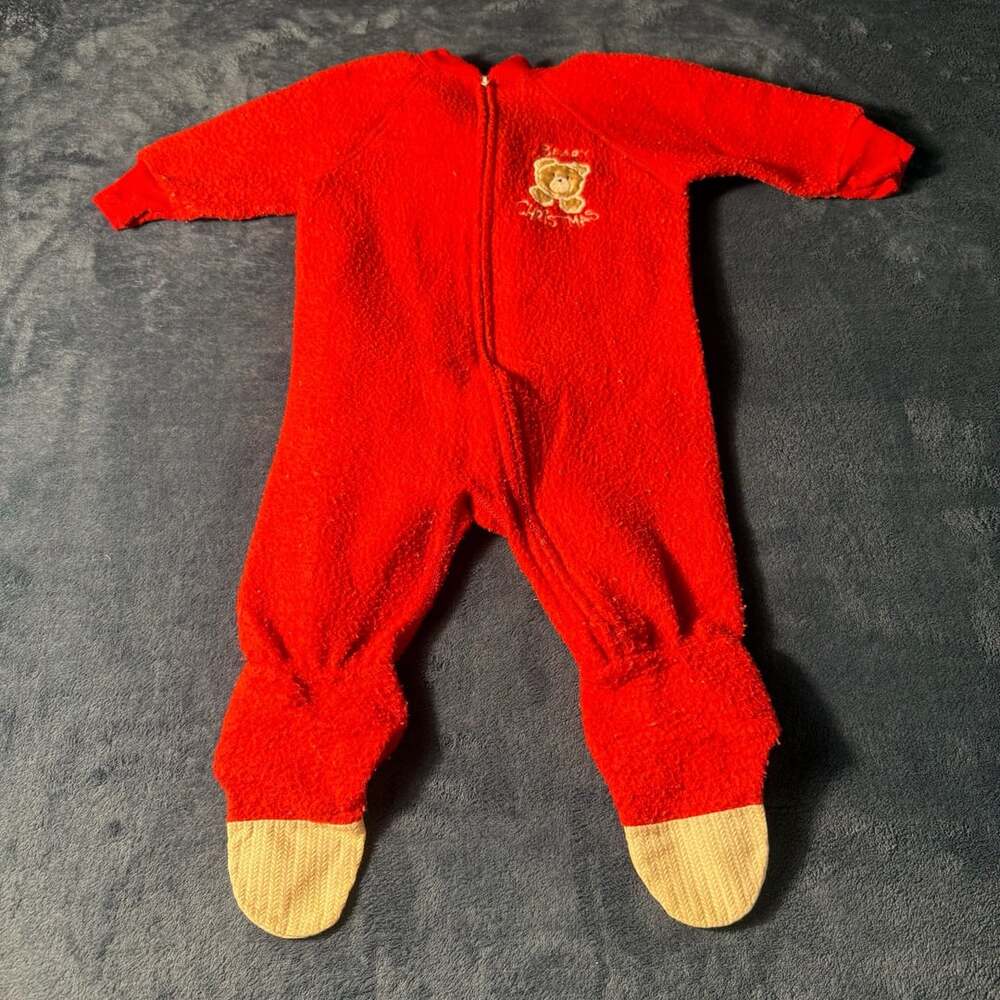 Vintage Okie Dokie Size 18 Months Red Fleece Sleeper